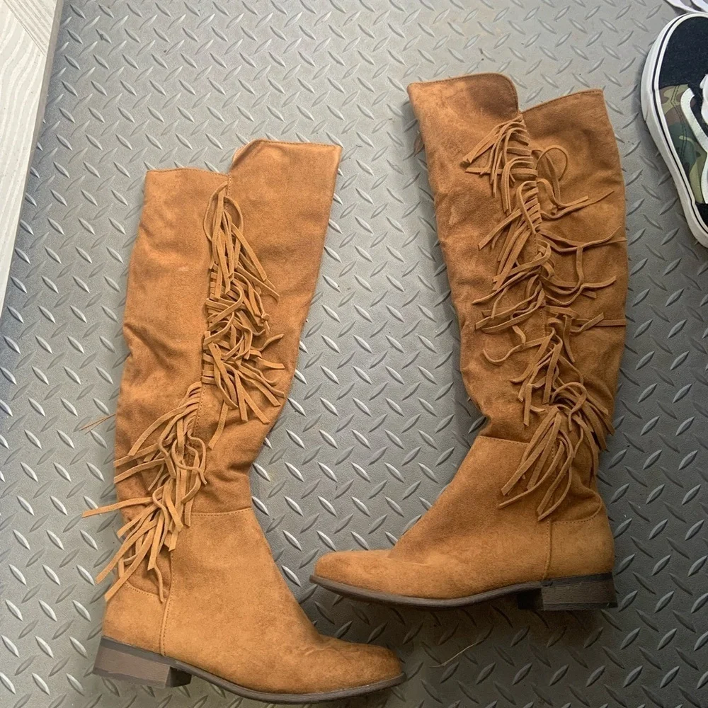 Tan Suede Knee High Fringe Boots mossimo casual classic fall 8 $60 boho